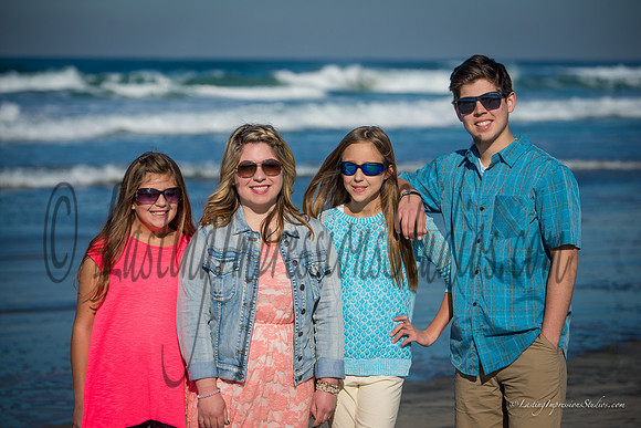 LIS_Amy_Rembe_Family-50