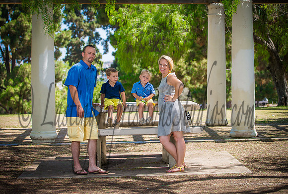 LIS_Barton_Family-198