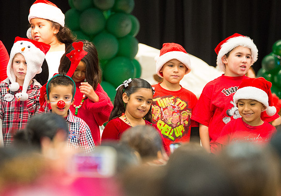 KidschristmasProgramKEW-14