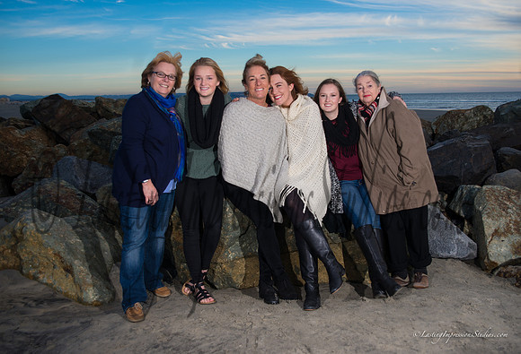 LIS_Allie_Esquer_Family-17