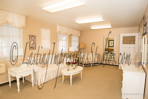 LIS_Miriam_Sam_Byron_Wedding-9