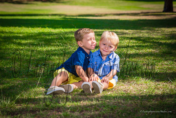 LIS_Barton_Family-40