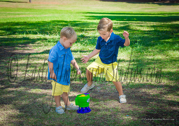 LIS_Barton_Family-143