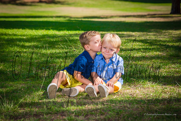 LIS_Barton_Family-39