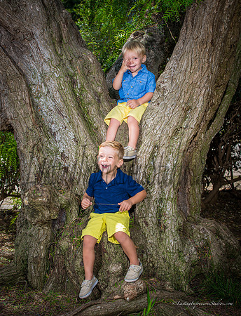 LIS_Barton_Family-159