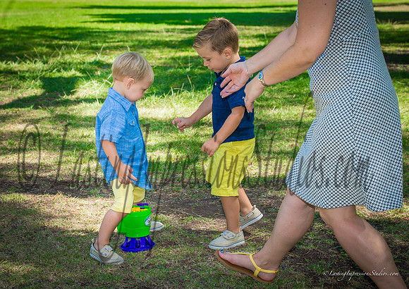 LIS_Barton_Family-145
