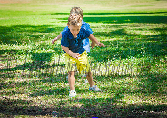 LIS_Barton_Family-137