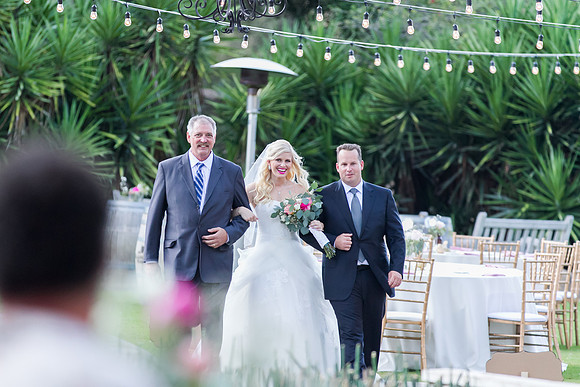 45-IMG_0147TemeculaCreekInn-WeddingPhotographer