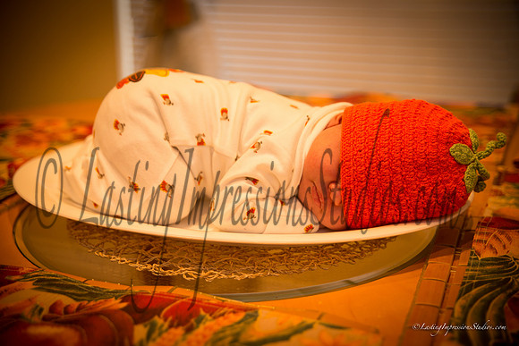 LastingImpressionsStudios_Anthony_1st Thanksgiving-17