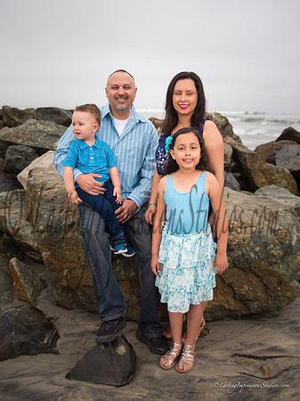 LIs_A_Guerrero_Family-1