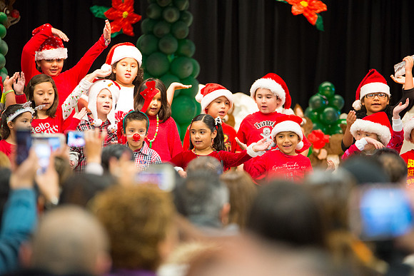 KidschristmasProgramKEW-11