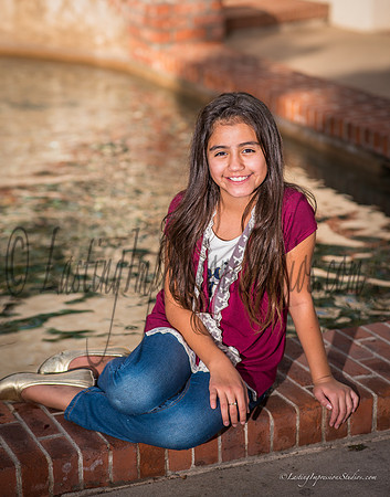 LIS_Estrada_Family_Dec-171