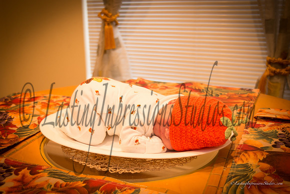 LastingImpressionsStudios_Anthony_1st Thanksgiving-19