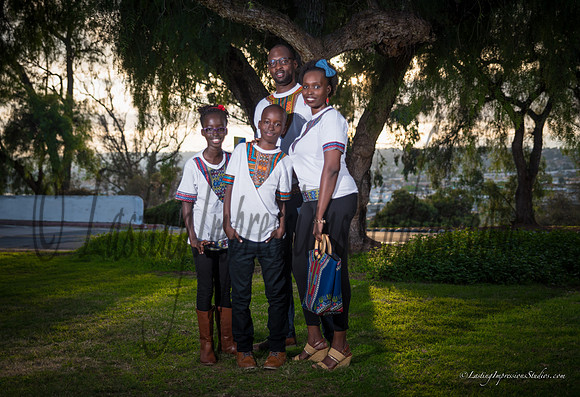 LIS_Muco_Family-6